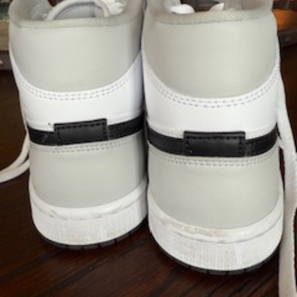 Nike Air Mid Top, Size 9.5US, gray, white, black - Picture 3 of 4